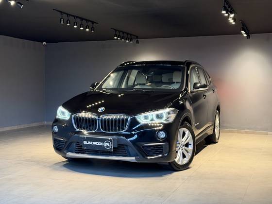 BMW X1 2.0 16V TURBO ACTIVEFLEX SDRIVE20I 4P AUTOMÁTICO BMW X1 2.0 16V TURBO ACTIVEFLEX SDRIVE20I 4P AUTOMÁTICO